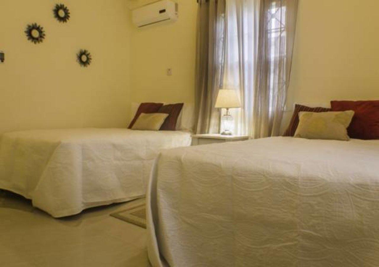 N2N Suites - Ochio Rios Vacation Home Ότσο Ρίος Εξωτερικό φωτογραφία