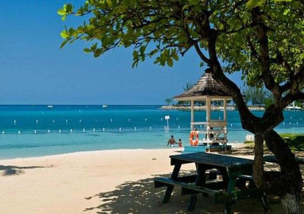 N2N Suites - Ochio Rios Vacation Home Ότσο Ρίος Εξωτερικό φωτογραφία