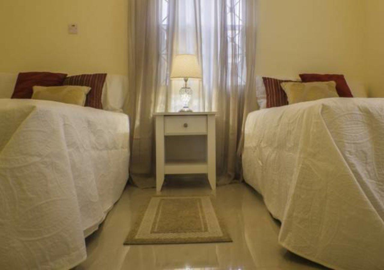 N2N Suites - Ochio Rios Vacation Home Ότσο Ρίος Εξωτερικό φωτογραφία